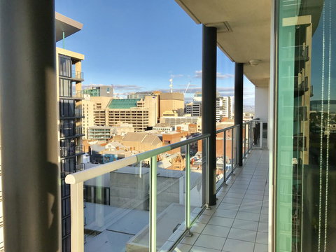Adelaide DressCircle Apartments - North Terrace - Australia Accommodation 8