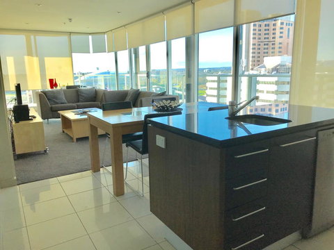 Adelaide DressCircle Apartments - North Terrace - Australia Accommodation 3