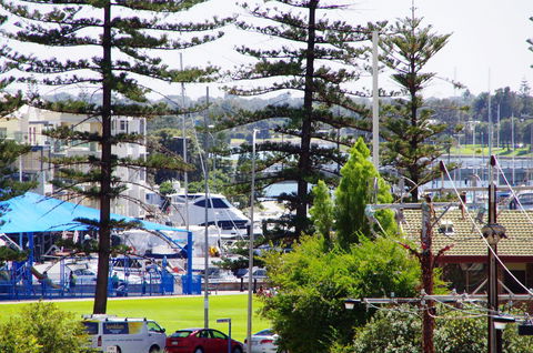 Ensenada Motor Inn And Suites - Australia Accommodation 37