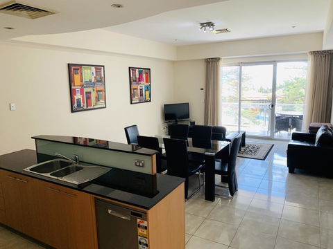Ensenada Motor Inn And Suites - Australia Accommodation 41