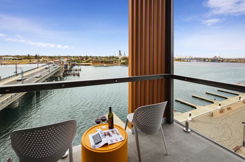 Quest Port Adelaide - Australia Accommodation 14