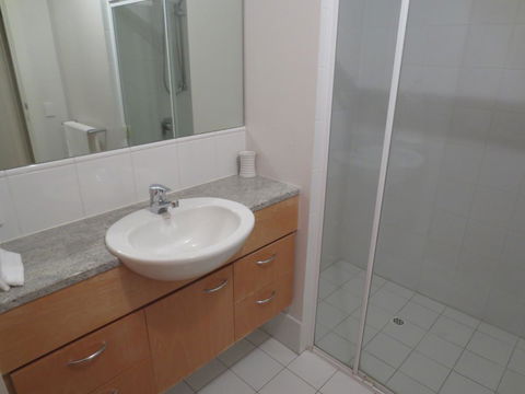 Lights Landing Apartments - Australia Accommodation 26