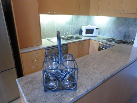 Lights Landing Apartments - Australia Accommodation 7