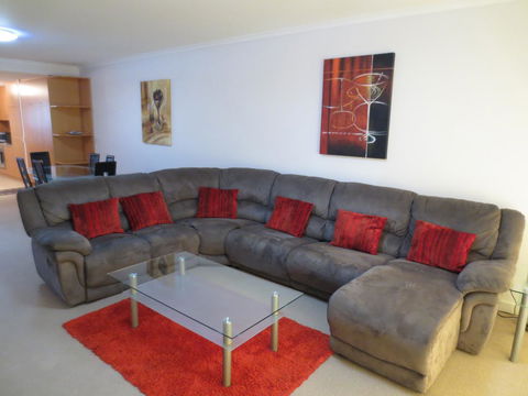 Lights Landing Apartments - Australia Accommodation 23