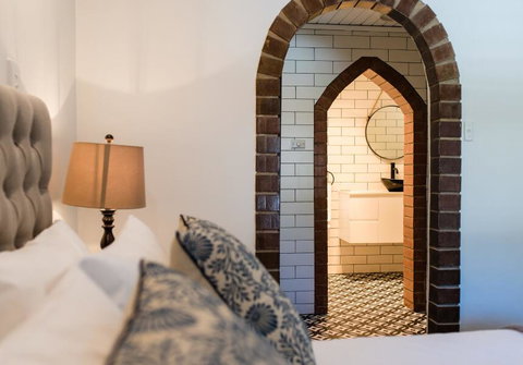 The Manor Basket Range - Australia Accommodation 3