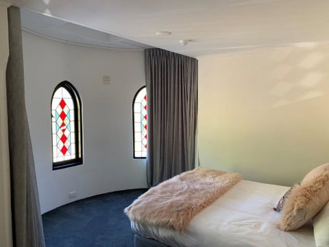 The Manor Basket Range - Australia Accommodation 13