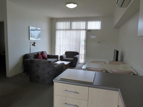 Glenelg Holiday Apartments - Corfu - Australia Accommodation 10