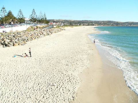 Brighton Beach House - Australia Accommodation 14