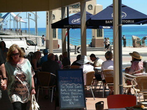 Brighton Beach House - Australia Accommodation 13