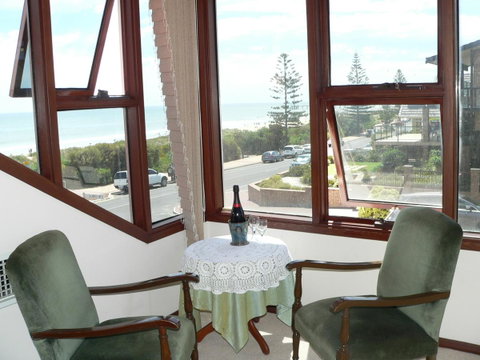 Brighton Beach House - Australia Accommodation 4