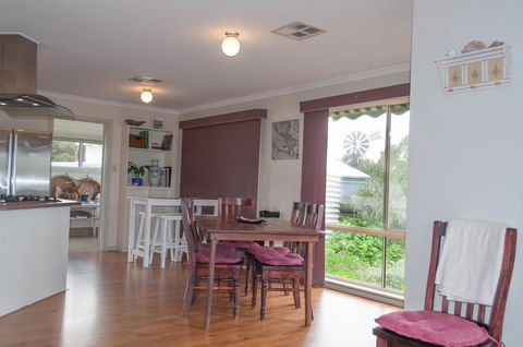 Admirals Inn - Australia Accommodation 7