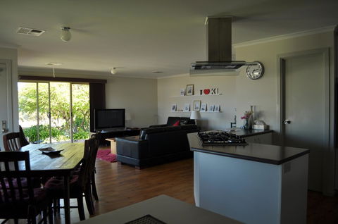 Admirals Inn - Australia Accommodation 9