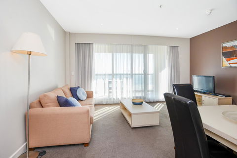 Pier Luxury Apartments - Australia Accommodation 13