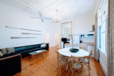 Seawall Apartments - Australia Accommodation 12