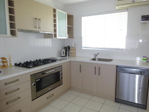Selene Holiday Apartment @West Beach - Australia Accommodation 16