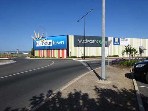 Selene Holiday Apartment @West Beach - Australia Accommodation 32