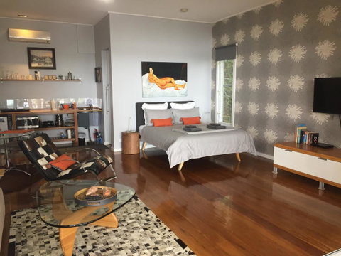 Smiths Lake House - Australia Accommodation 9