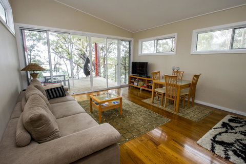 Smiths Lake House - Australia Accommodation 23