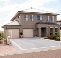 Rezare House Bed  Breakfast - Australia Accommodation