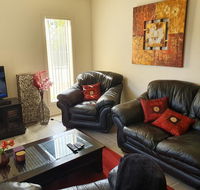 Explore Adelaide Gawler the Barossa and Clare Valleys all-in-one - Australia Accommodation