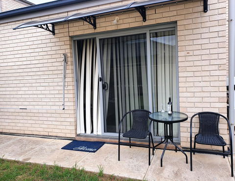 Explore Adelaide, Gawler, The Barossa And Clare Valleys All-in-one - Australia Accommodation 14