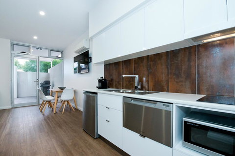 Loxton Courthouse Apartments - Australia Accommodation 19