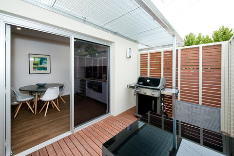Loxton Courthouse Apartments - Australia Accommodation 4