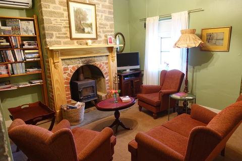 Amy\'s House Bed & Breakfast - Australia Accommodation 12