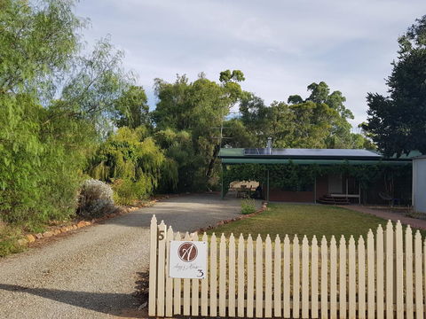 Amy\'s House Bed & Breakfast - Australia Accommodation 27