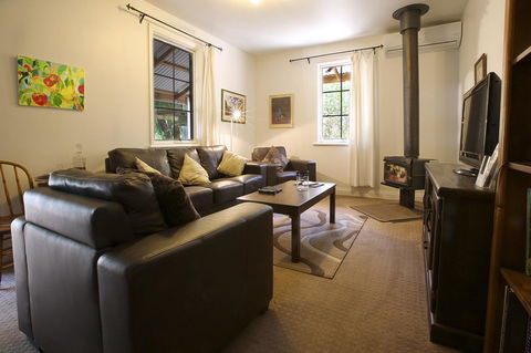 Amy\'s House Bed & Breakfast - Australia Accommodation 6