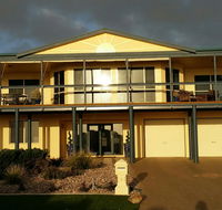Beachside Escape on The Esplanade - Australia Accommodation