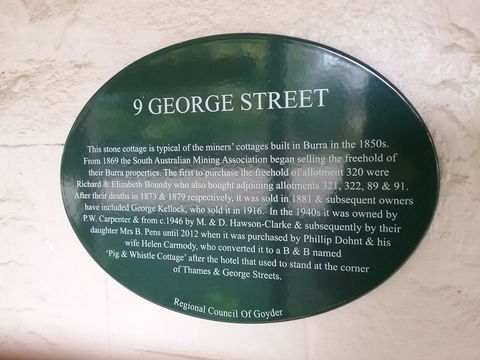 The Pig And Whistle - Australia Accommodation 40