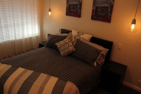 Christophers Villa - Australia Accommodation 14