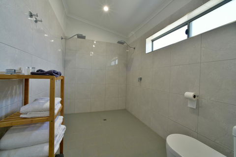 Great Northern Lodge - Australia Accommodation 2