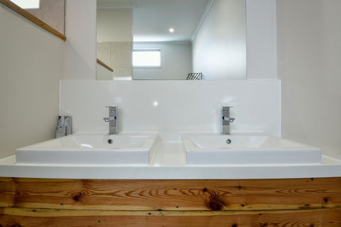Great Northern Lodge - Australia Accommodation 19