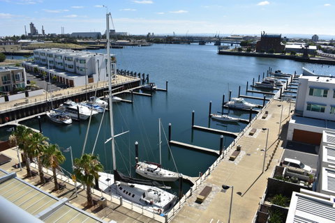 Breakwater Apartment - Australia Accommodation 20