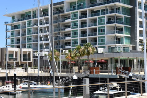 Breakwater Apartment - Australia Accommodation 0