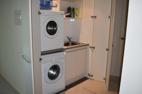 Breakwater Apartment - Australia Accommodation 17