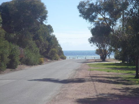 Dells Seaside Escape Moonta Bay - Australia Accommodation 3