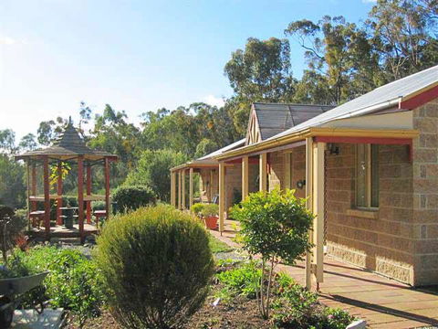 Riesling Trail & Clare Valley Cottages - Australia Accommodation 0