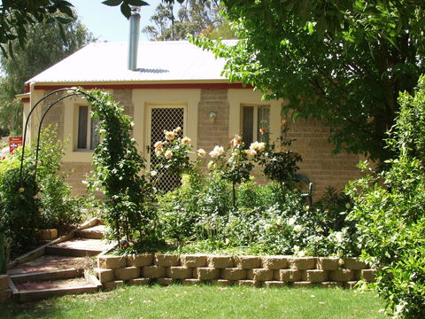 Riesling Trail & Clare Valley Cottages - Australia Accommodation 3