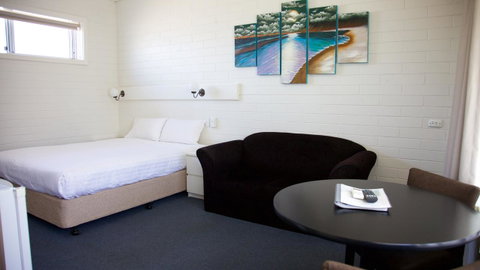 Guichen Bay Motel - Australia Accommodation 34