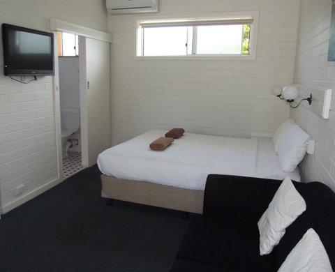Guichen Bay Motel - Australia Accommodation 35