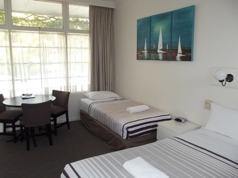 Guichen Bay Motel - Australia Accommodation 19