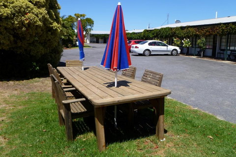 Guichen Bay Motel - Australia Accommodation 39
