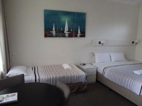 Guichen Bay Motel - Australia Accommodation 18