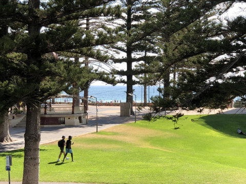 Parkview Apartment - Grandview House & Apartments - Australia Accommodation 1