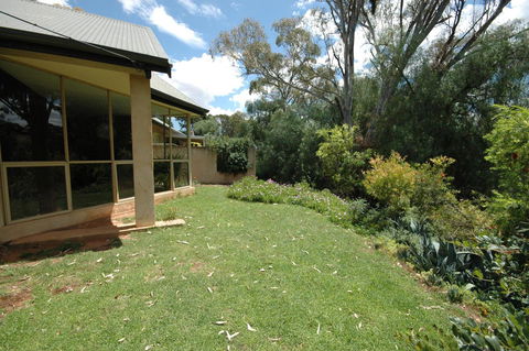 Burra Motor Inn - Australia Accommodation 23