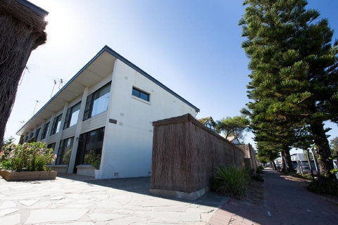 The One @ Henley Beach - Australia Accommodation 8