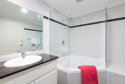 Ramada Resort By Wyndham Shoal Bay - Australia Accommodation 38